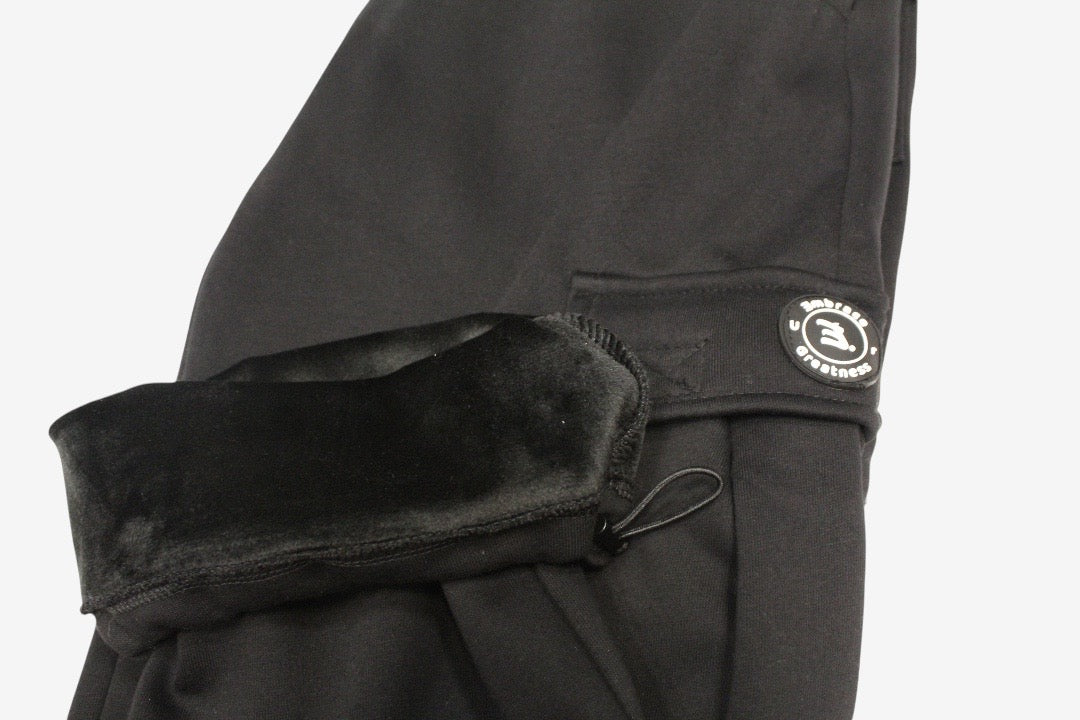 ƎUG Signature Fleece Set